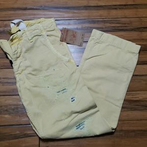 New Women's True Religion pants